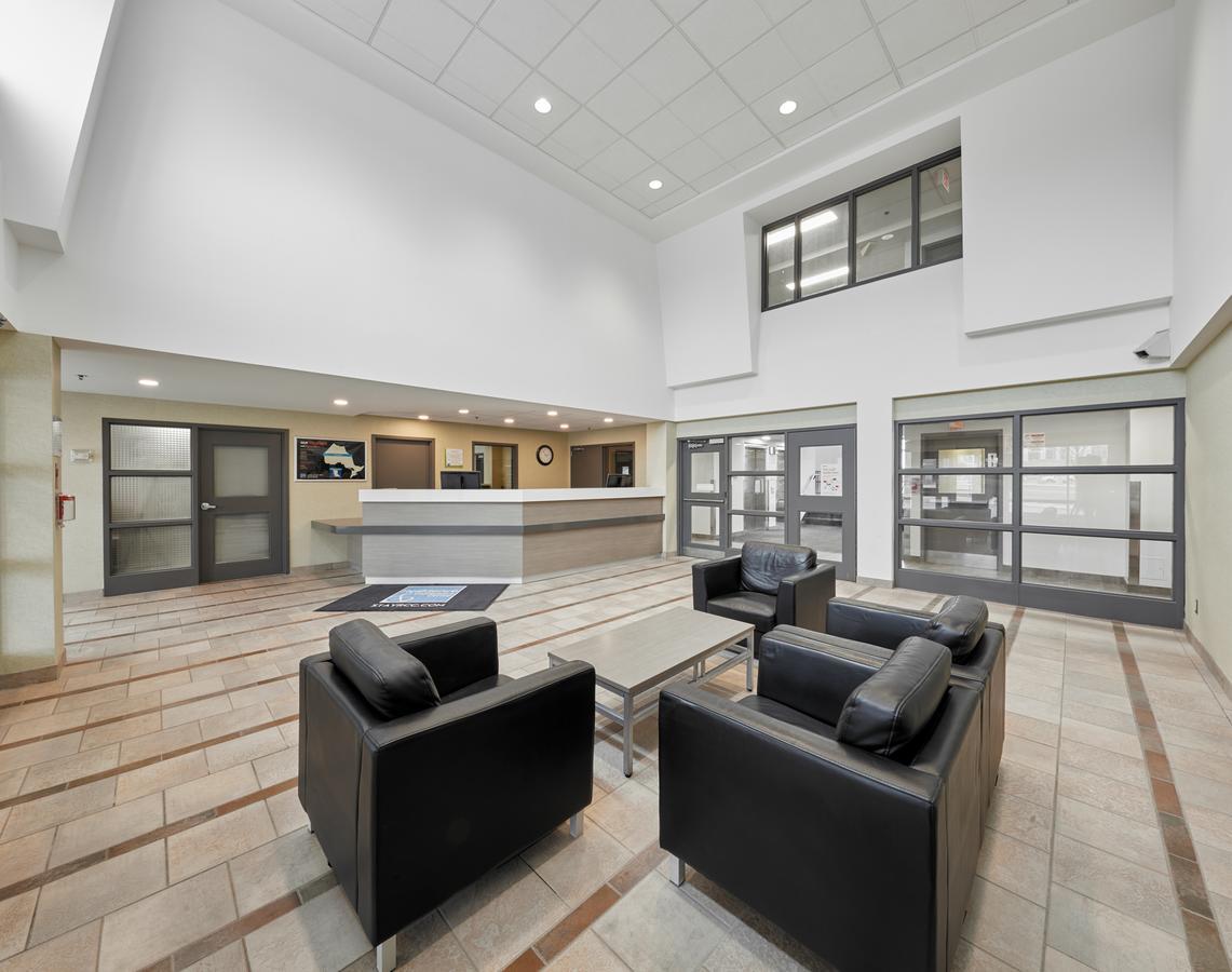 Residence & Conference Centre - Кинг Сити Экстерьер фото